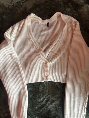 Divided Cropped Ribbed V-Neck Cardigan — Beige